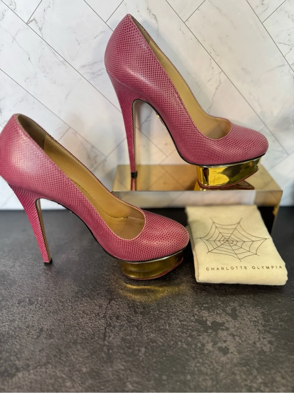 Charlotte Olympia Pink Dolly Lizard-Textured Platform Pumps Heels, Size 36.5
